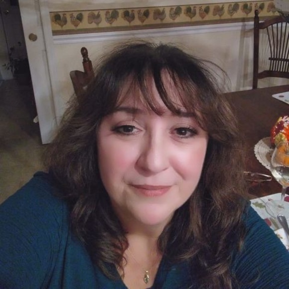 Meet your Posher, Roseann - Picture 1 of 1